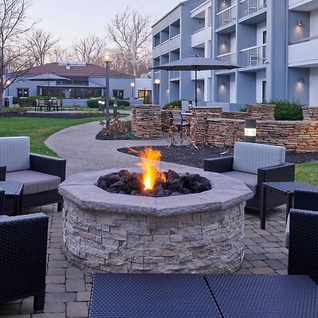 Courtyard By Marriott Indianapolis Castleton Indianápolis Exterior foto